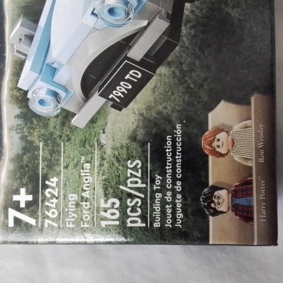 LEGO 76424 Harry Potter Flying Ford Anglia, 165 pcs, age 7+, New and Sealed box - Picture 2 of 7